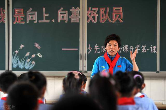 由曹保平监制，刘伽茵导演编剧，胡歌领衔主演，吴磊、齐溪主演，黄磊特别主演，白客特别出演的电影《不虚此行》，官宣入围第25届上海国际电影节金爵奖主竞赛单元